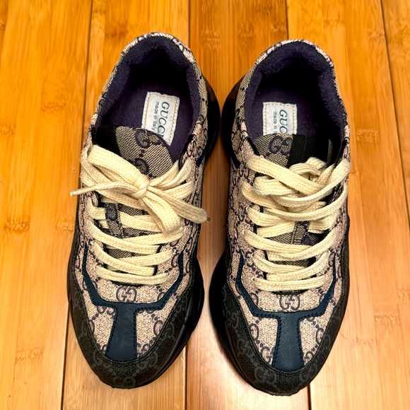 Gucci shoes - Picture 3 of 4